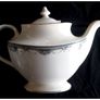 Royal Doulton Albany 2 1/4 Pint Teapot  H5121 (Classic Shape) Image 2