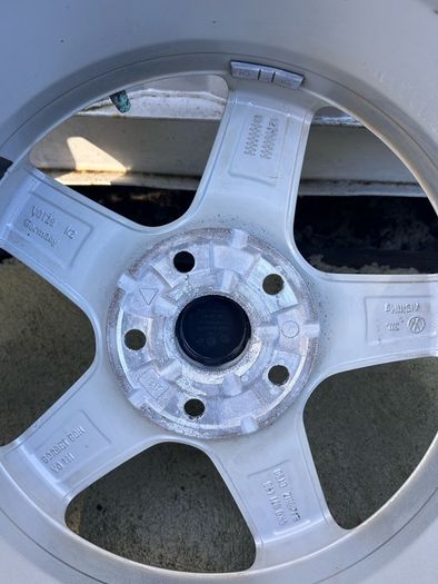 Genuine Volkswagen Aspen 16" Alloy Wheels