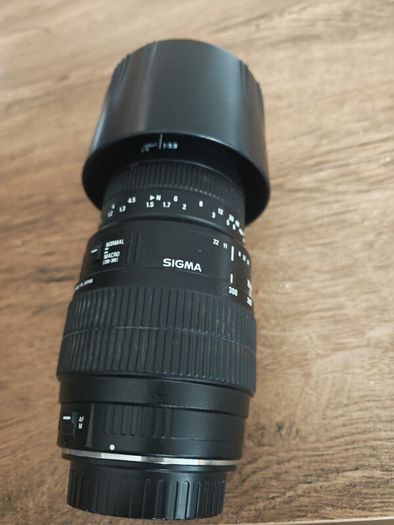 Canon 4000D digital camera