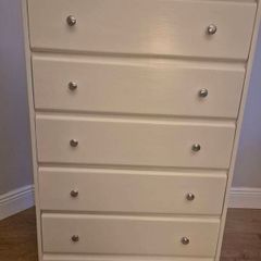 Newly Refurbished 5-Drawer Chest of Drawers - Linen White with Waxed Wood Top