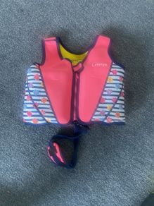 swimming vest