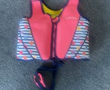 swimming vest