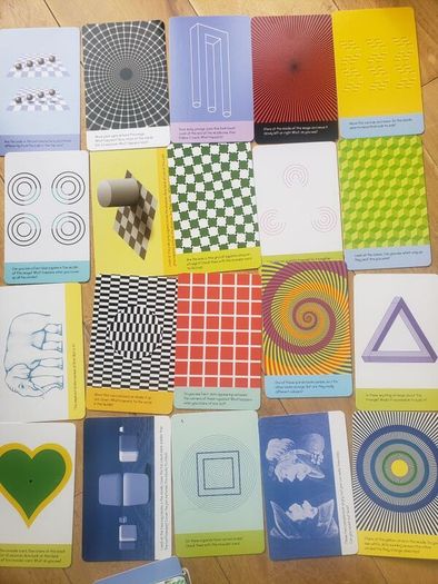 Cards Optical Illusions