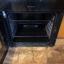 Hotpoint Gas cooker - hob and oven Image 3