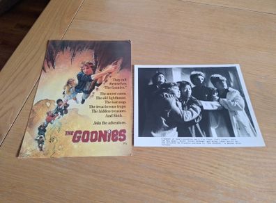 The Goonies Press Book And Press Photo