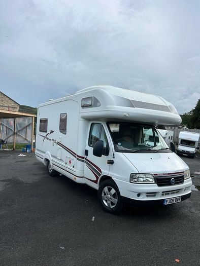 NI 4-Berth 2006 Swift Kon-Tiki 615 2.8 TD
