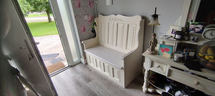 bench storage seat
