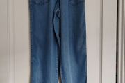 Jogger style lightweight jeans