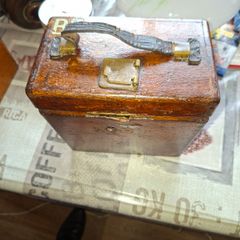 Pigeon Clock Housed Dovetail-Jointed Oak Case, Postage Available or Collection late 19th and early 20th century to record the arrival time of racing pigeons
