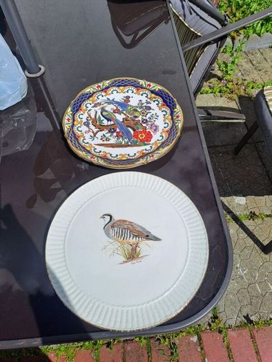 plates