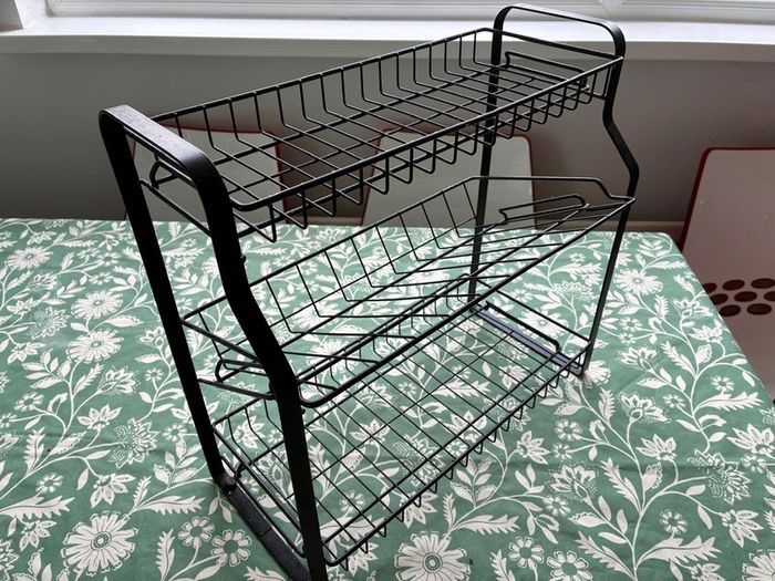 Black metal kitchen rack