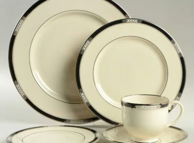 Lenox Hanock Platinum Ivory Fine Bone China Set of 7 Full Dinner Sets plus Soup/Pasta Bowl, Sugar Bowl with Lid and Milk Jug/Creamer