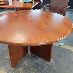 Round Table