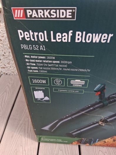 petrol leaf blower