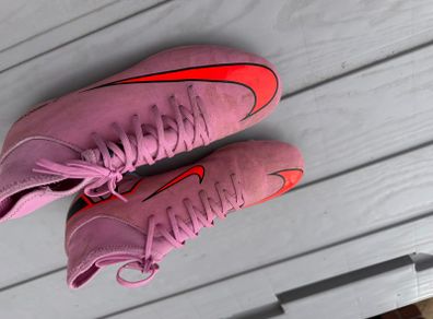 Nike mercurial Super-fly 10