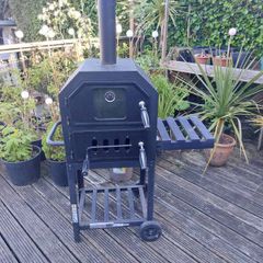 Barbeque / Pizza oven