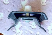 Genuine Toyota Land Cruiser 12371-67020 (insulator, Engine Mounting, Rear No.1)
