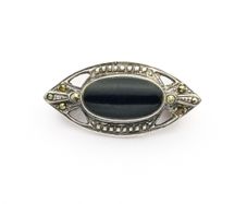925 Vintage Sterling Silver Black Onyx & Marcasite Accents Brooch