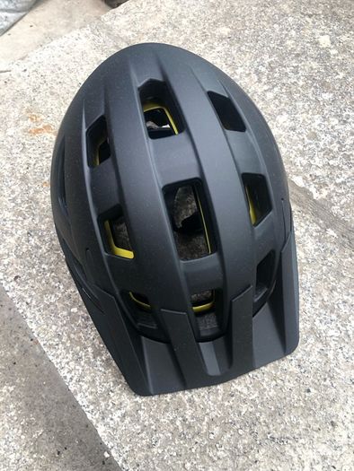 Giant contend SL disc 1 bike