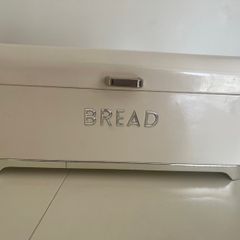 Cream bread bin (Smeg style)
