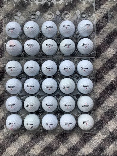Srixon Distance golf balls (30)