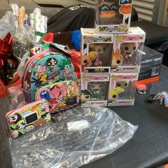 Brand New Lounge Fly Bag and purse And 5 New Funko Pops.