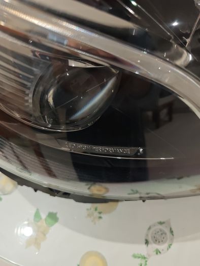 mercedes E class 2019 right headlight
