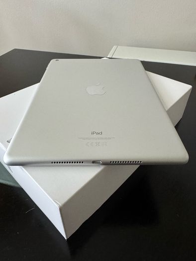 Ipad 7th Generation Like New