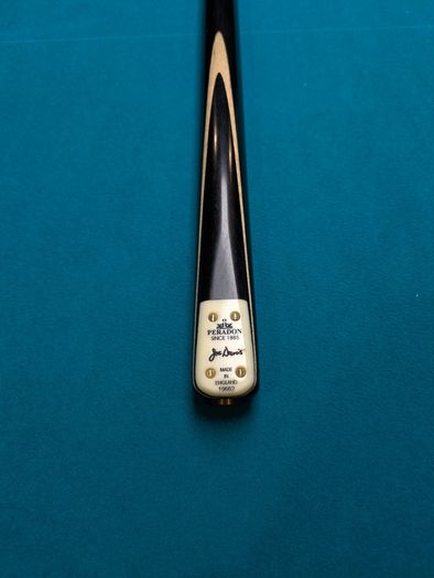 Peradon Joe Davis cue