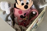 Disney store Minnie Mouse mug and plush