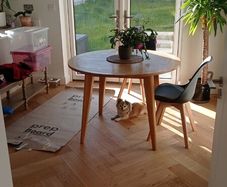 Solid Oak Round Dining Table