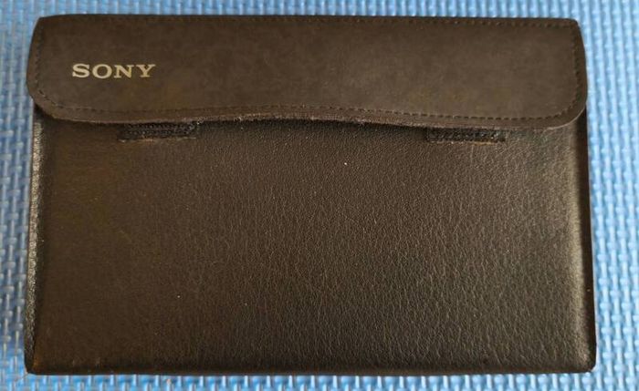 Sony ICF-SW7600GR World Band Receiver Radio, good working order.