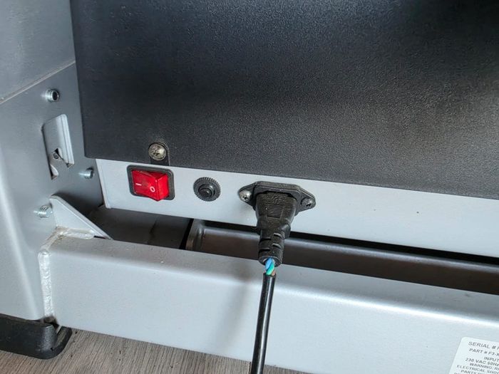 Life Fitness Treadmill