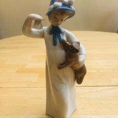 Spanish Porcelain Handmade Figurine