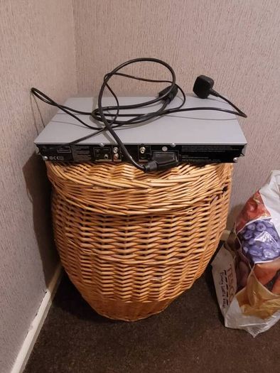dvd player