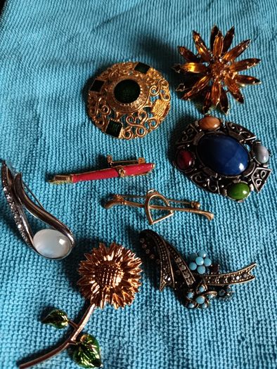Vintage brooches