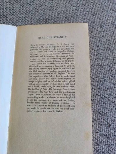 C S Lewis Mere Christianity 1978 paperback in good used condition FREE STANDARD POSTAGE INCLUDED