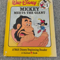 Vintage Disney Book: Mickey Meets the Giant (Volume 1, 1986)