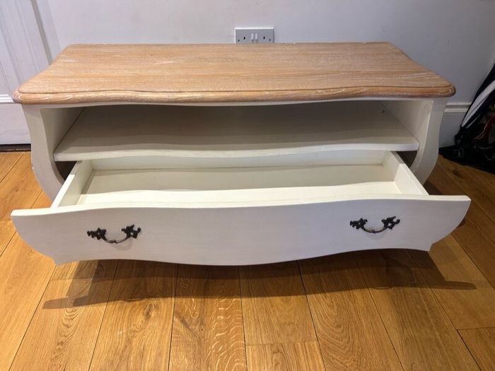Tv Cabinet