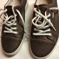 Ladies Ecco Stressed Leather Shoes