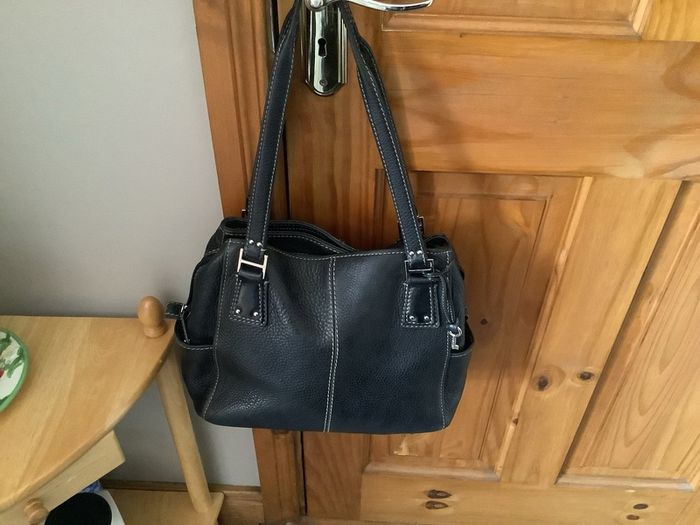 Fossil black leather shoulder bag