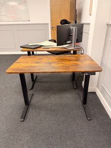 Electric Sit/Stand Desk - Height Adjustable