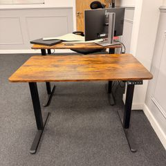 Electric Sit/Stand Desk - Height Adjustable