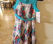 Girls dress