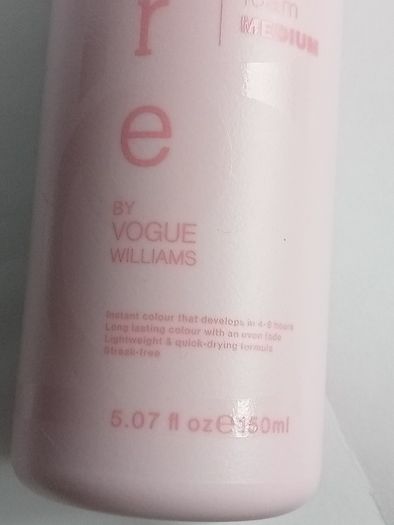 Bare by Vogue Williams Self Tan Foam Medium 150ml