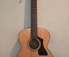 GUILD 12-string Acoustic Guitar