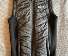 sleeveless sports jacket