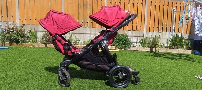 City select double buggy