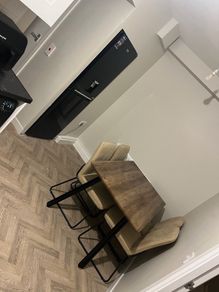 Dining Table & Chairs