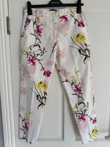 Brand New River Island Capri Trousers